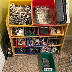 HUGE LOT OF BASKETBALL CARDS *ROOKIES** including stars